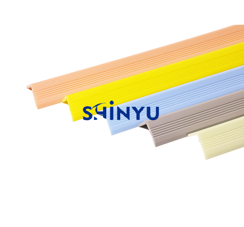 Cornière de protection PVC de Shinyu Plastic Products Co., Ltd.