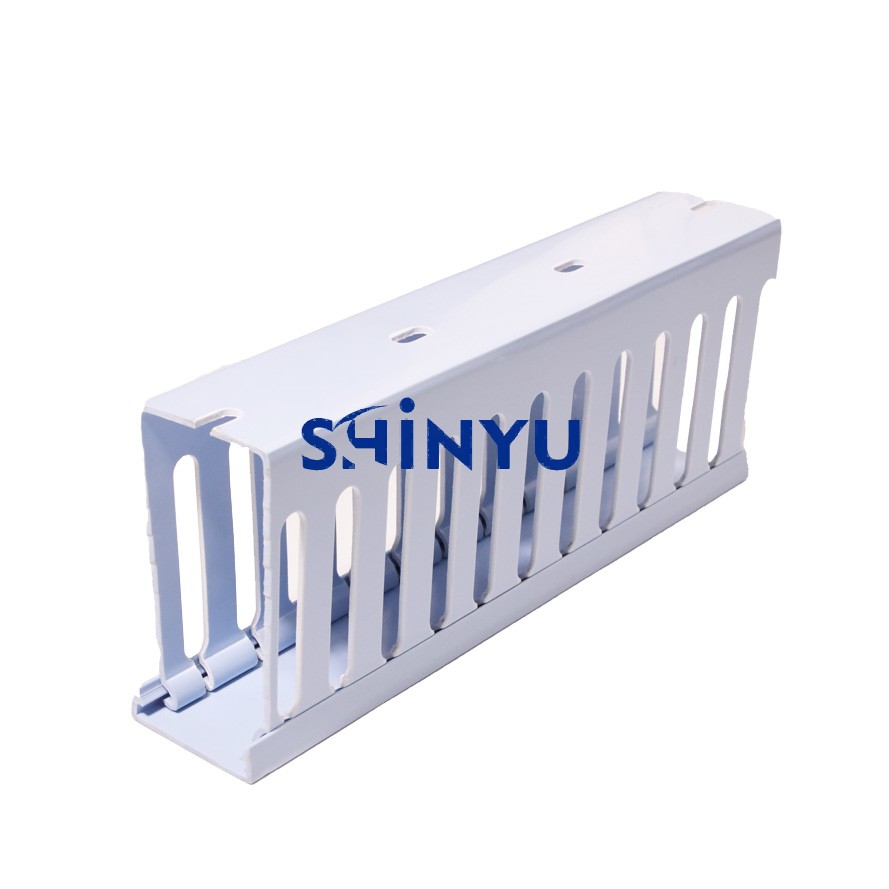 Goulotte PVC pour baies techniques de Shinyu Plastic Products Co., Ltd.