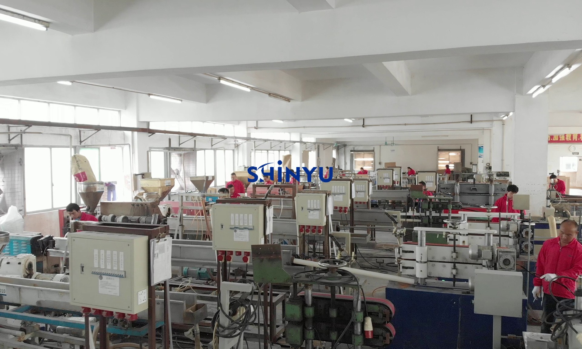 Atelier de production de Shinyu Plastic Products Co., Ltd.