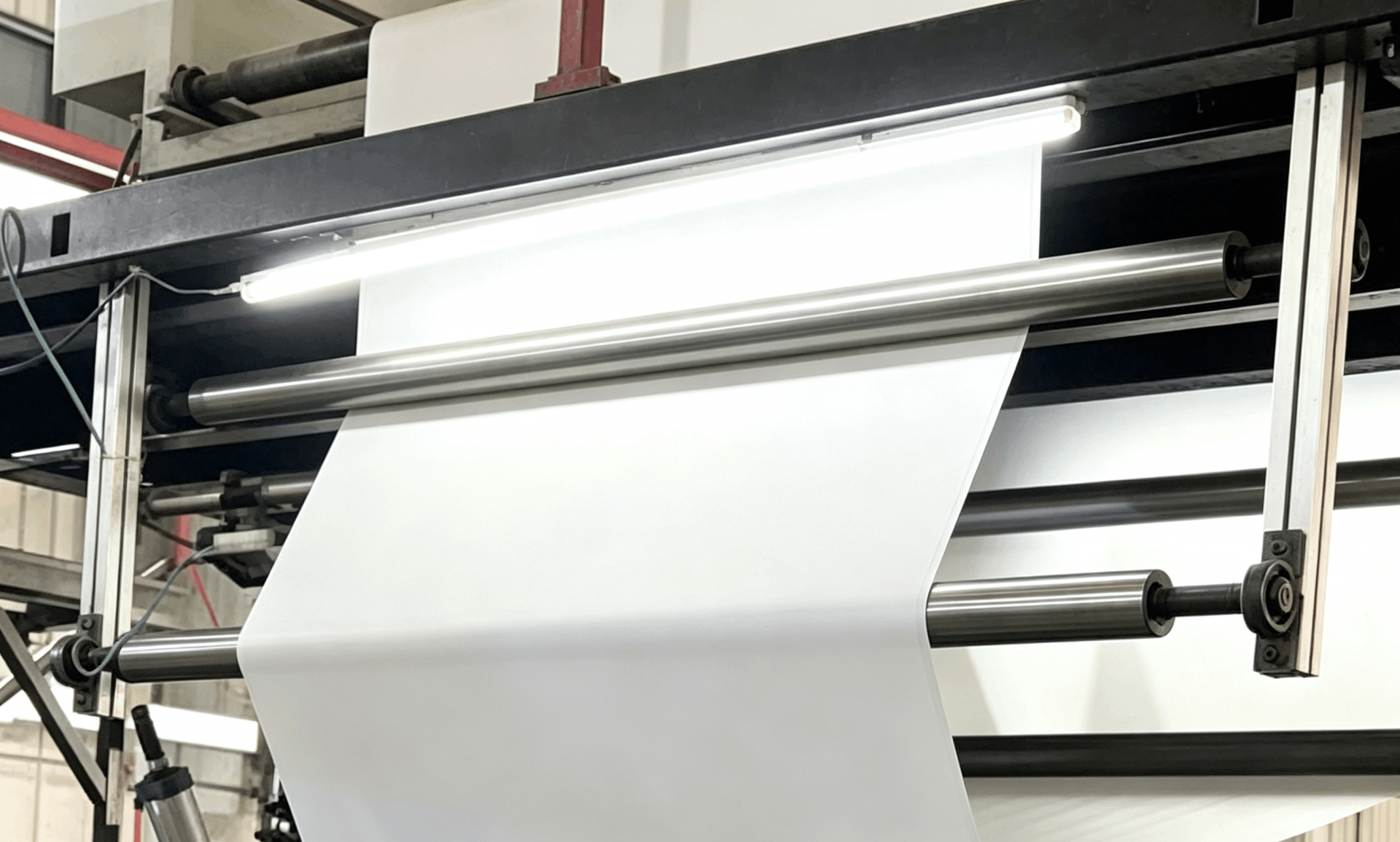 Machine de filmage automatique de Shinyu Plastic Products Co., Ltd.